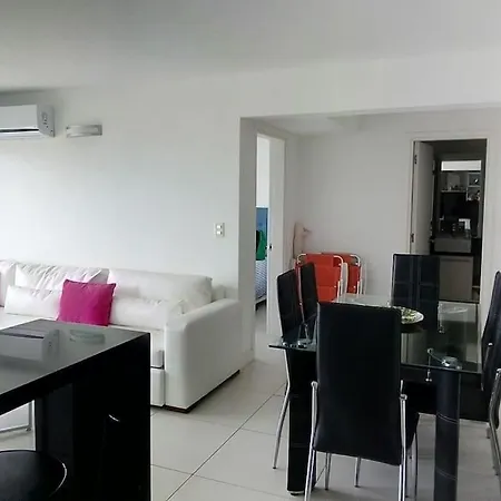 Apartamento Lux Tower. Departamento 3 ambientes. Pleno centro Punta del Este Exterior foto