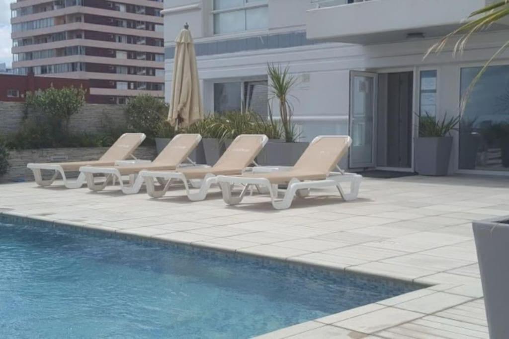 Lux Tower. Departamento 3 Ambientes. Pleno Centro Apartment Punta del Este