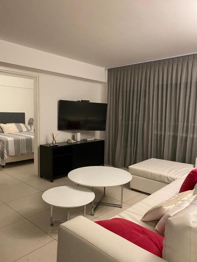 Lux Tower. Departamento 3 Ambientes. Pleno Centro *